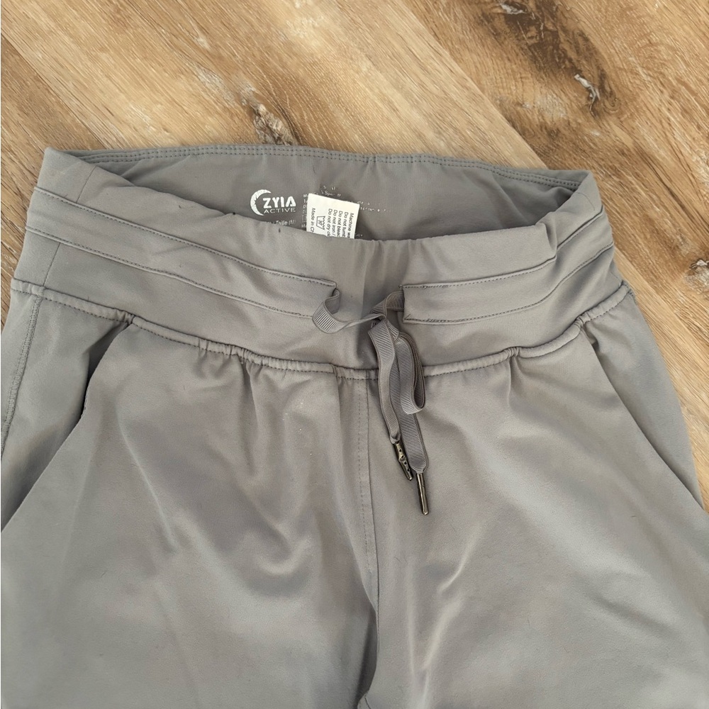 ZYIA Active Gray Joggers - Picture 2 of 4